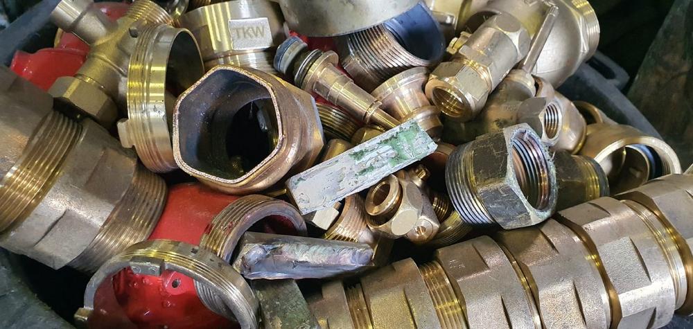 Der Schrottankauf Dorsten hilft durch den Ankauf von Schrott, dabei CO-2 einzusparen