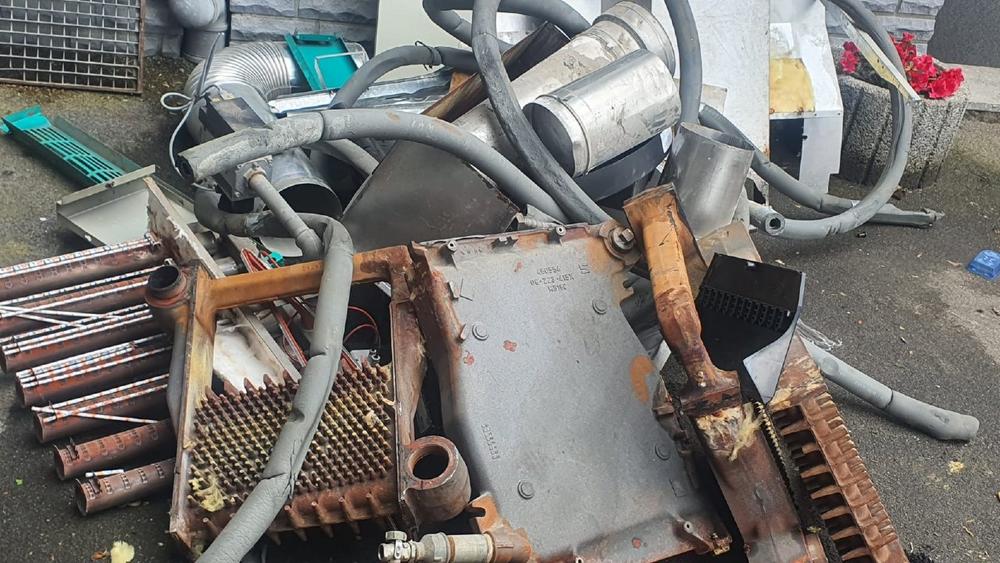 Haben Sie Schrott oder Altmetalls so wie Heizungen, Kfz, Träger, Stangen, Werkzeuge, in Bochum loswerden möchten?
