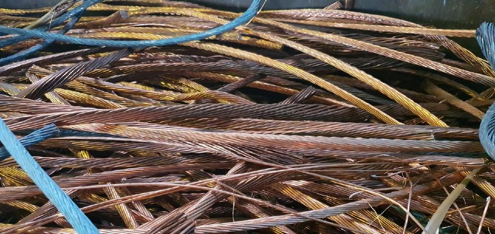 Gegen gute Preise kaufen wir Schrott & Altmetall von Ihrem Standort in Aachen und Umgebung