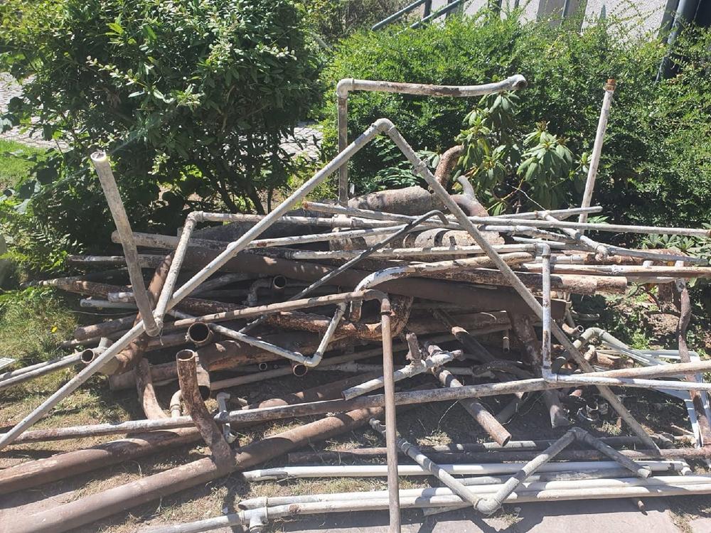 Kostenlose Schrottabholung in Düsseldorf durch professionelle Schrotthändler