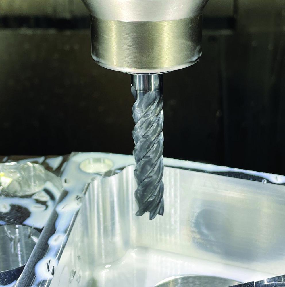 Erweiterung der VHM-Spanbrecher-Fräser