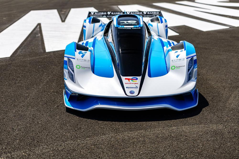 Kappa optronics partnering with Mission H24: Innovative Hydrogen Race Car with Digital Mirrors