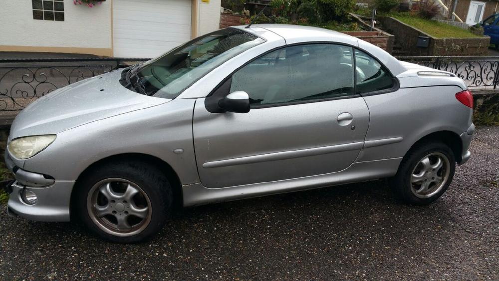 Schrottauto Autoankauf mit Abholung