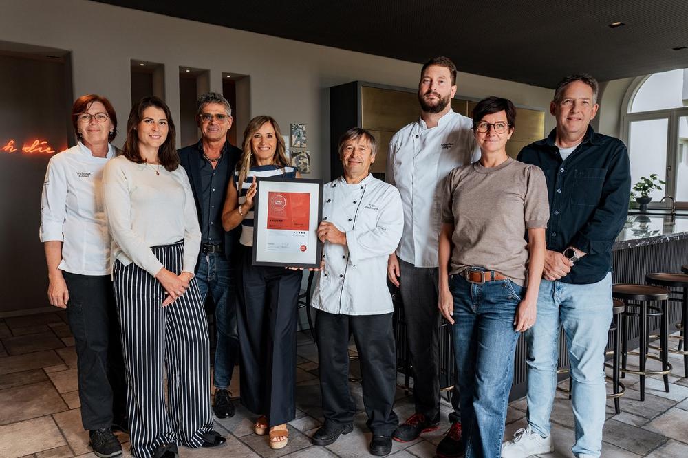 Josef Rädlinger Unternehmensgruppe: Mitarbeitendenrestaurant ’s Kloster erhält Food & Health Siegel mit fünf Sternen