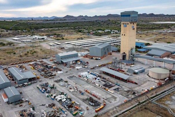 Platinum and copper – critical metals