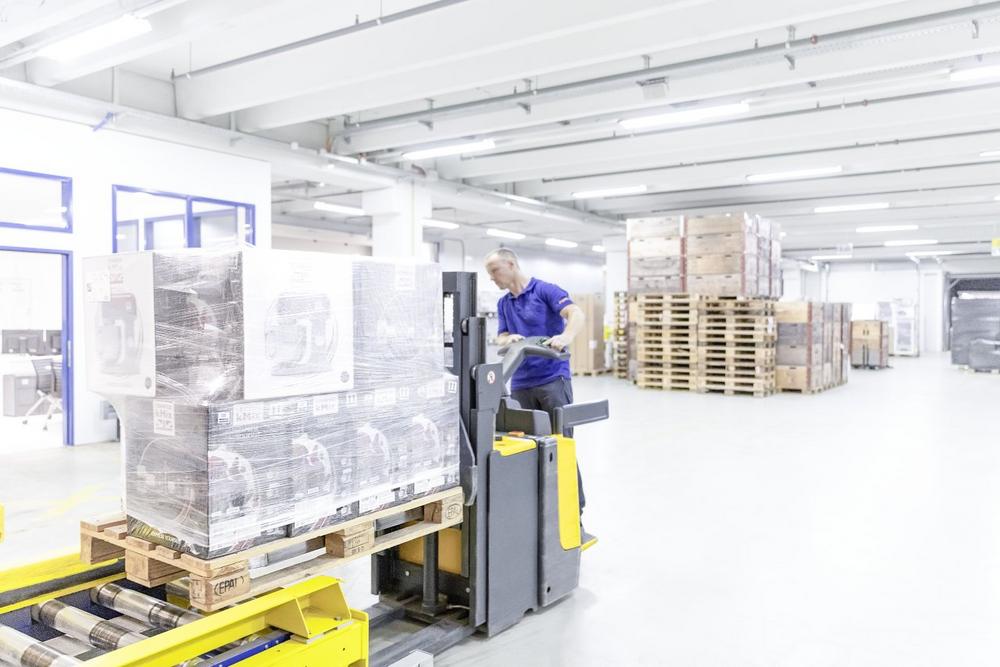 From Retail Logistics to High-Performance Multi-Channel Logistics