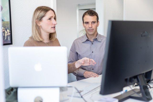 Klare Kante und Transparenz schaffen Vertrauen: Tipps aus der Praxis für die erfolgreiche Zusammenarbeit mit Ihrer Online Marketing Agentur.