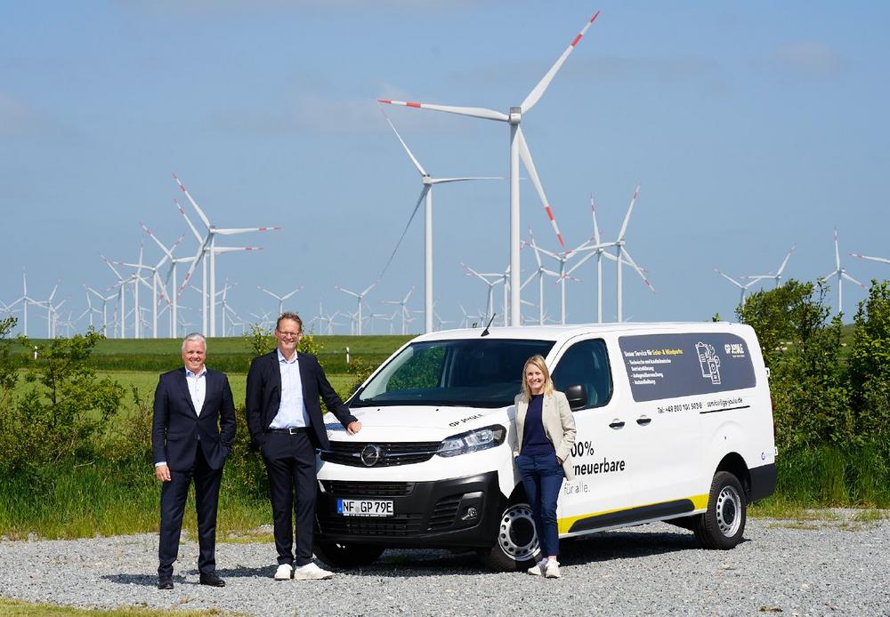 Opel übergibt Vivaro-e HYDROGEN an GP JOULE SERVICE