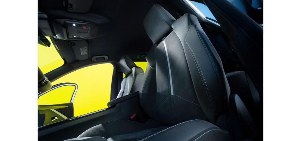Opel Celebrates 20 Years of Seats with AGR Seal of Approval