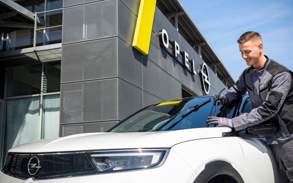 Farewell Winter: Opel Service Makes Cars and Vans Fit for Spring