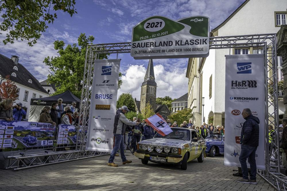 Viel Applaus für Opel bei der „4. Sauerland Klassik“