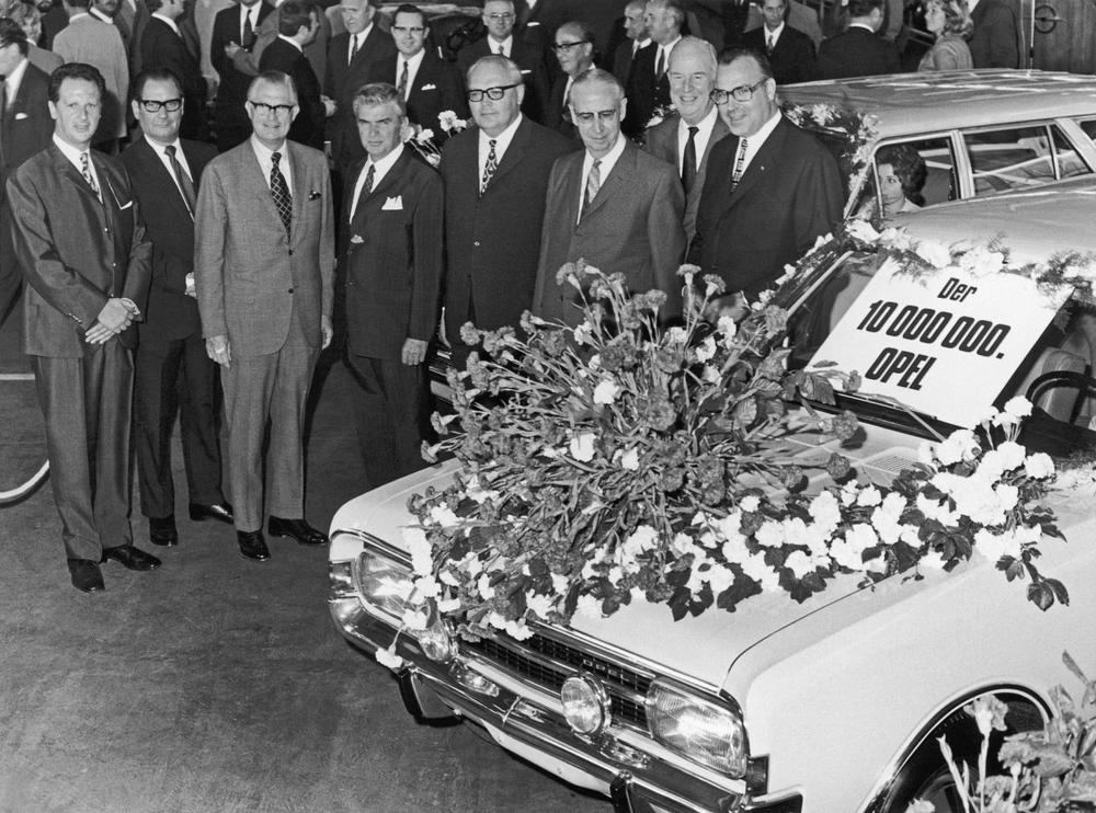 50 Years Ago: Opel Celebrated Production of 10 Millionth Automobile