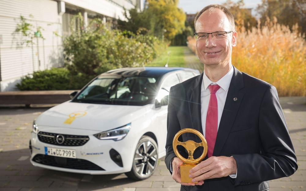 Electrifying: New Opel Corsa-e Wins „Golden Steering Wheel 2020“
