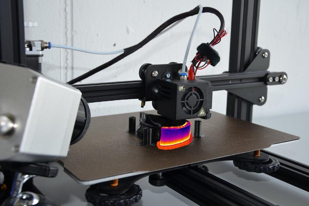 Thermography: Effective defect detection in plastic products
