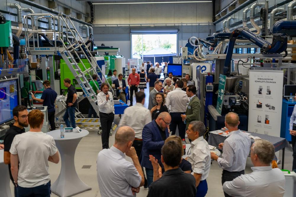 SKZ Plastics Center invites you to Network Week again