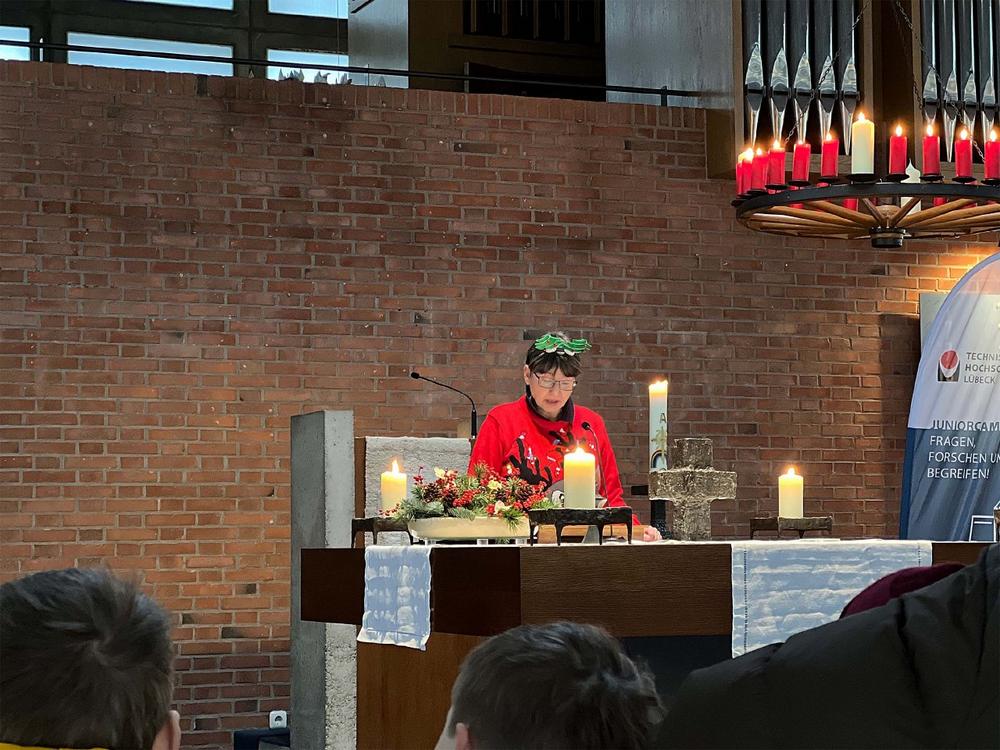 Auf Weihnachtsexpedition mit dem JuniorCampus der TH Lübeck