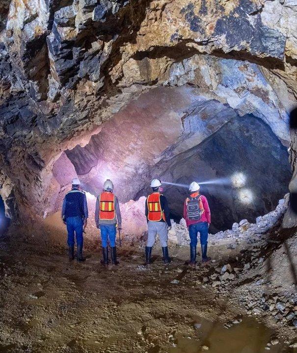 Silver – demand falls, but deficit remains