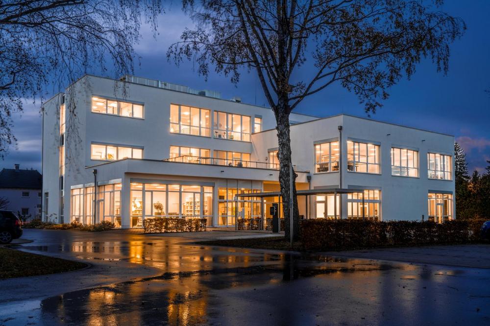 SRH Fernhochschule mit dem Deutschen Bildungs-Award ausgezeichnet