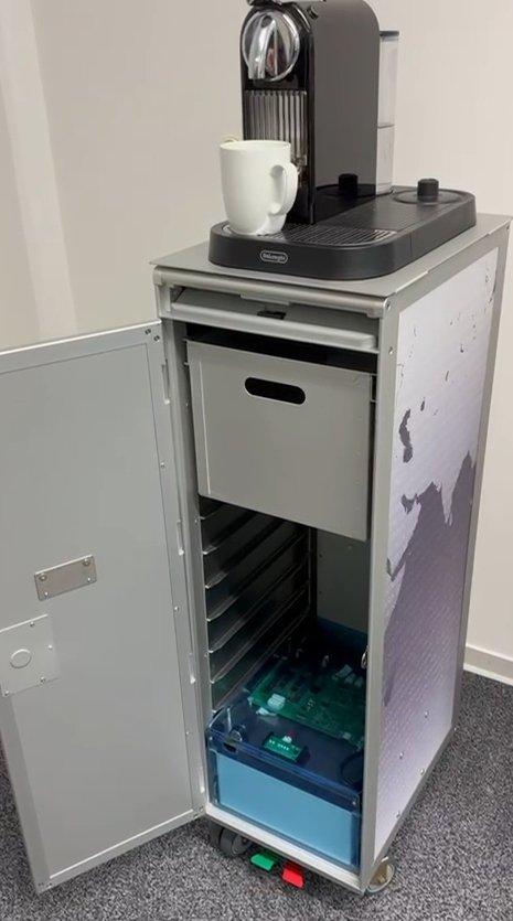 SunPact präsentiert Prototyp des Batterietrolleys – Innovation für mobile Energieversorgung