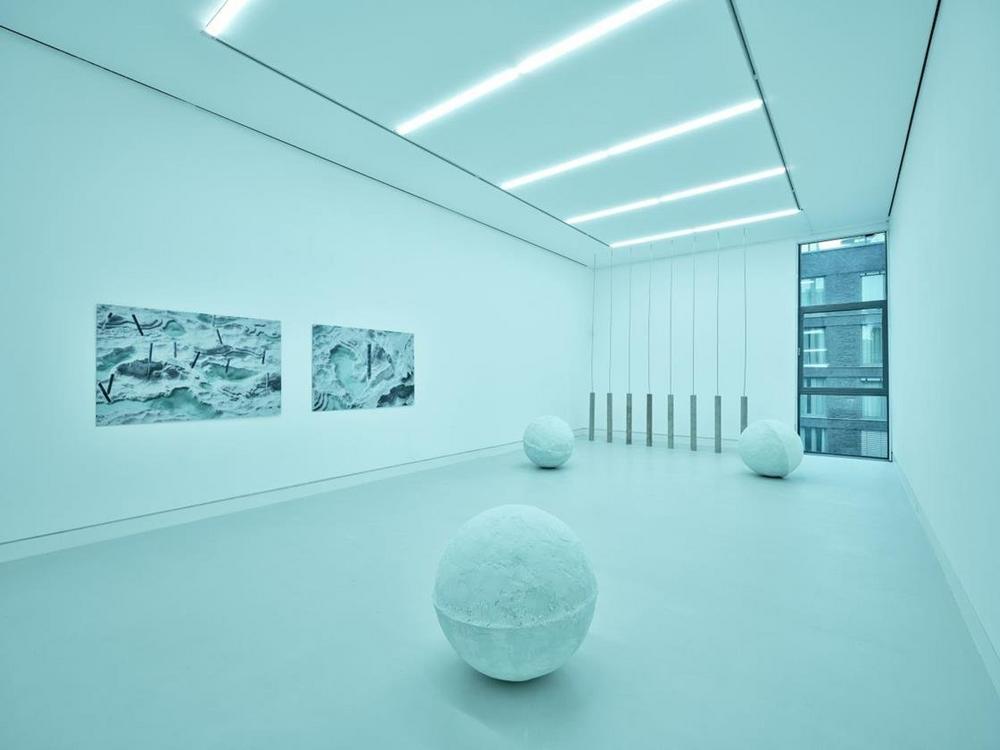 Veranstaltungstipp – Kuratorinnenrundgang und postkolonialer Rundgang