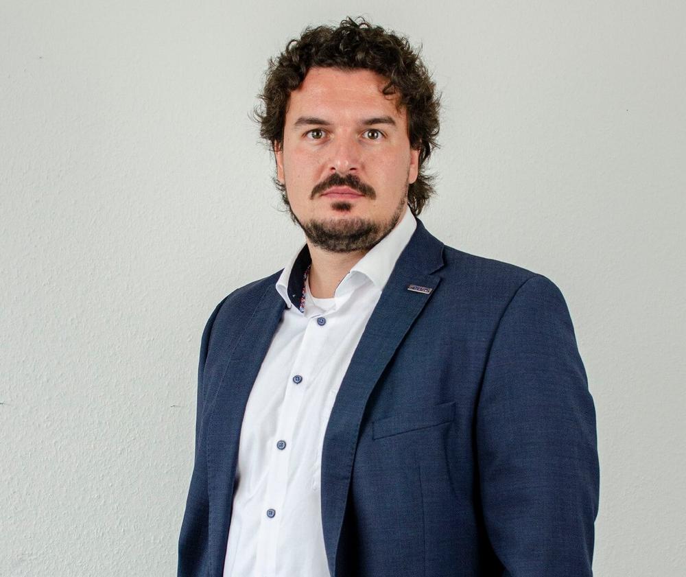 ELVIS Marktreport: Fachkräftemangel und Personalkosten belasten Transportbranche