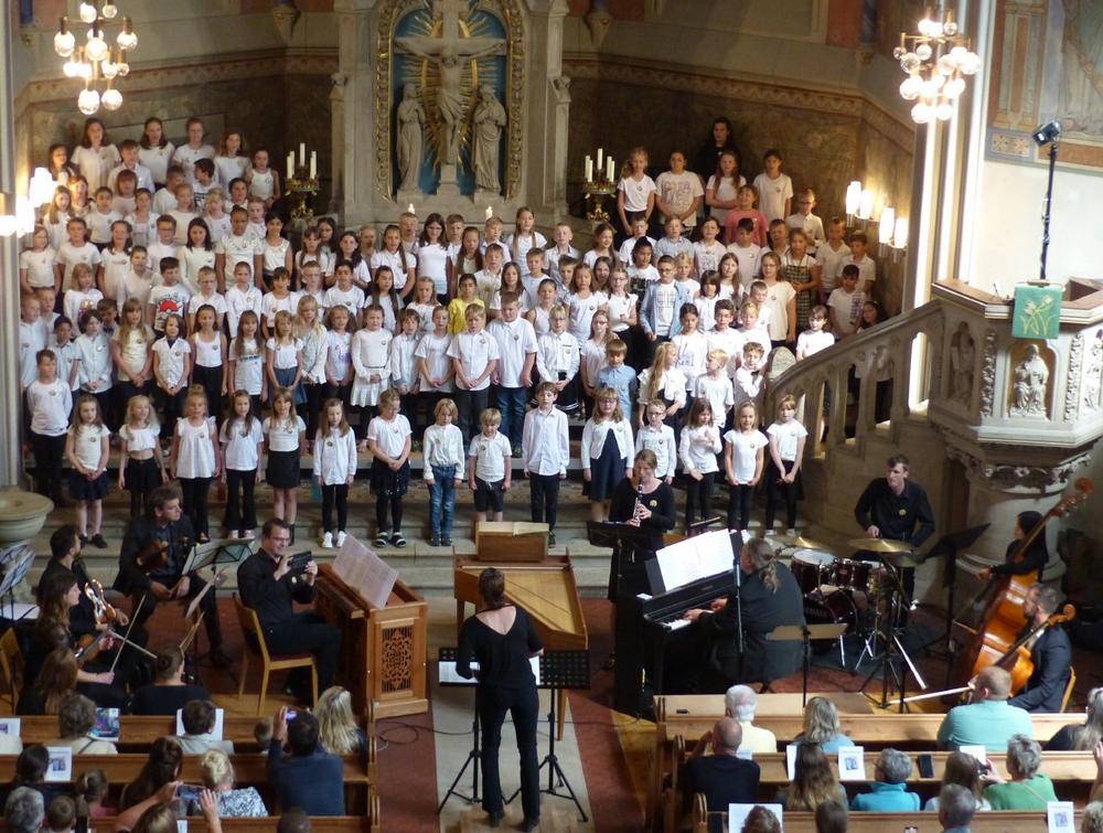 „Wir folgen dem Stern“ – Ein Kinderchor-Weihnachtsmusical von Peter Menger