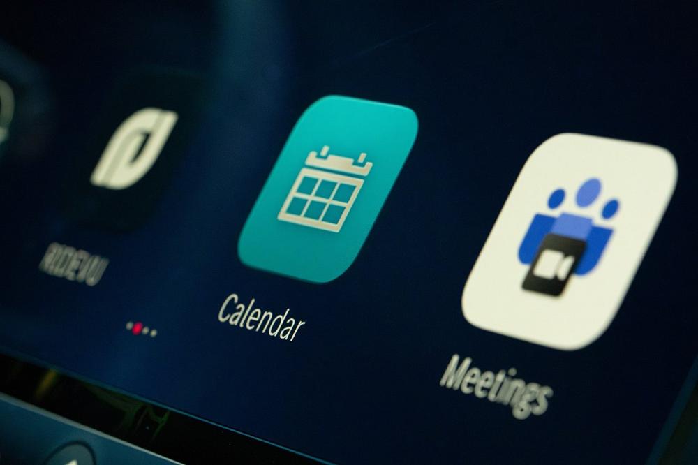 Mercedes-Benz: MBUX 3.3 Update bringt neue Entertainment- und Kalenderfunktionen