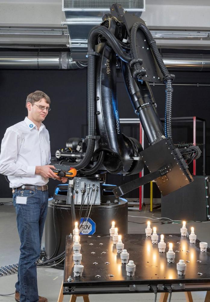 Medical lighting innovations require integrated approach to testing