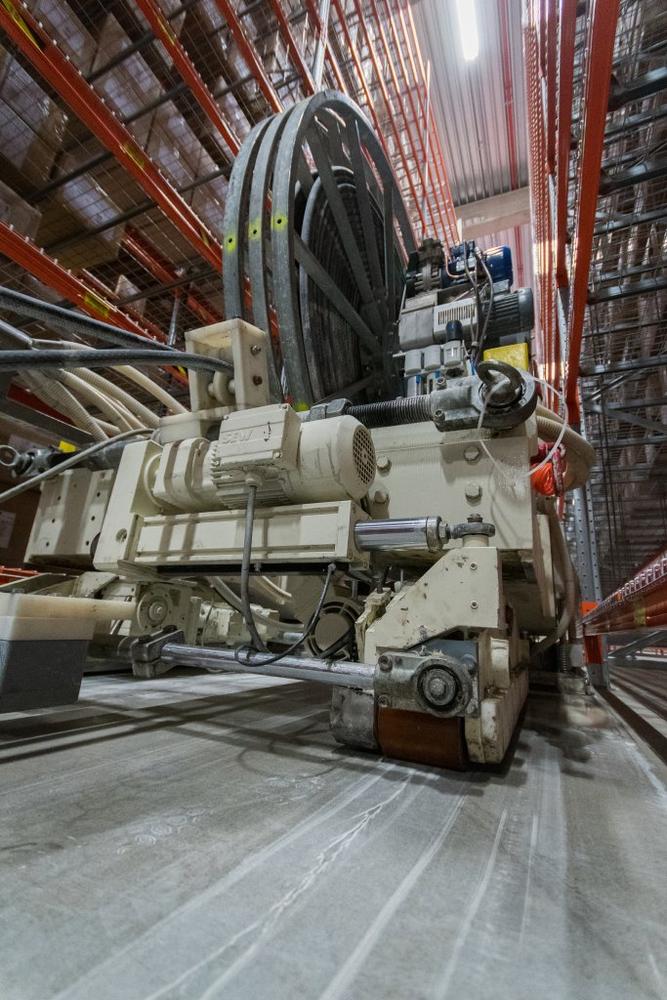 Max performance in narrow aisles: Alphaplan showcases certified floor solutions at LogiMAT 2026