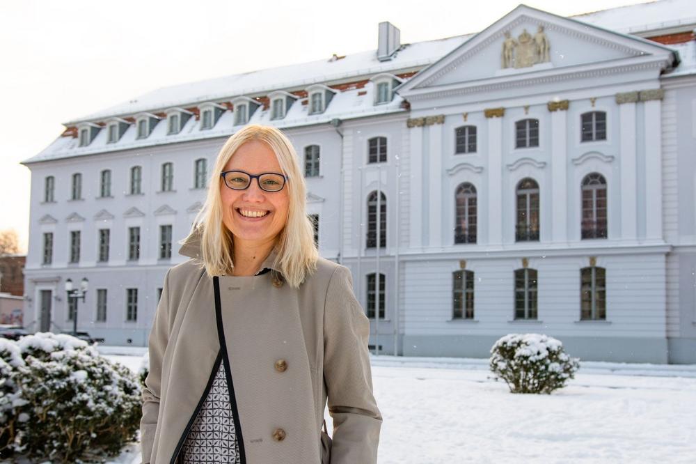 Direktorin mit vielseitigem Expertenwissen