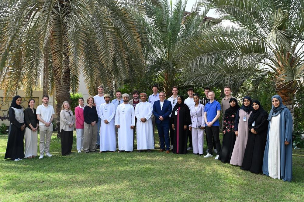MBA-Studierende der Hochschule Weserbergland auf Exkursion im Oman