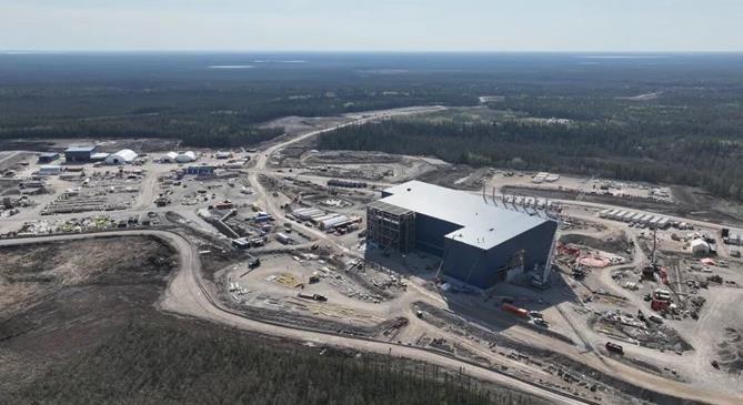 Raw materials sector brings GDP growth