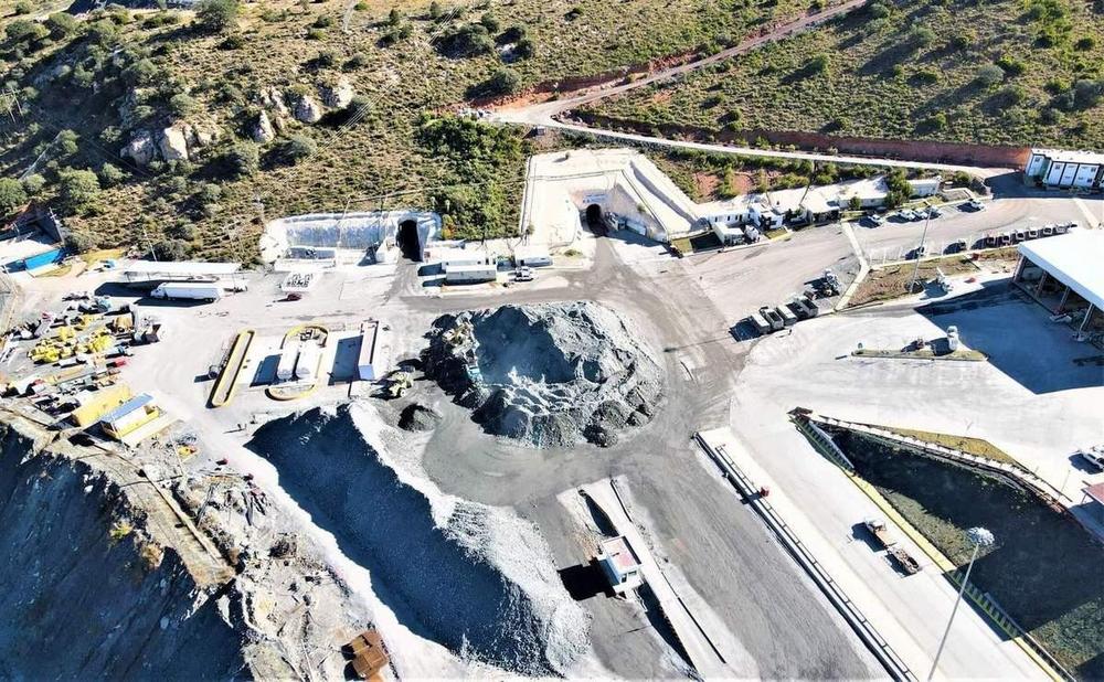 Gold and silver and seasonality