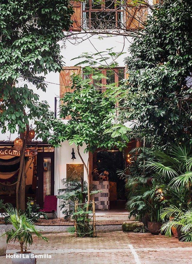 Living Consciously and Engaging Locally with Experiential Travel