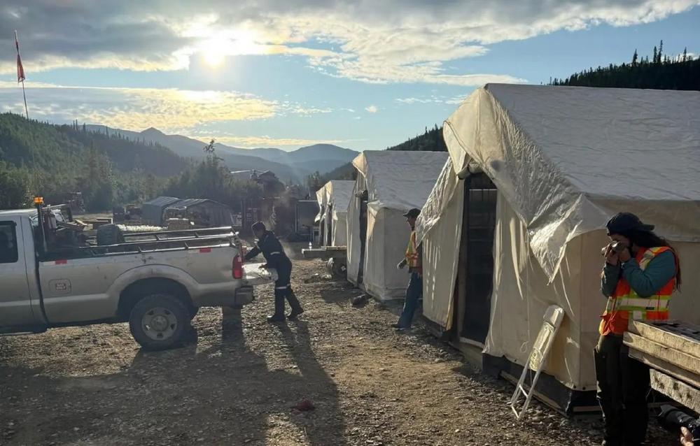 Sitka Gold: Neue Ressource schießt auf über 5 Mio. Unzen Gold – allein 2,25 Mio. Unzen aus Neuentdeckung Rhosgobel!