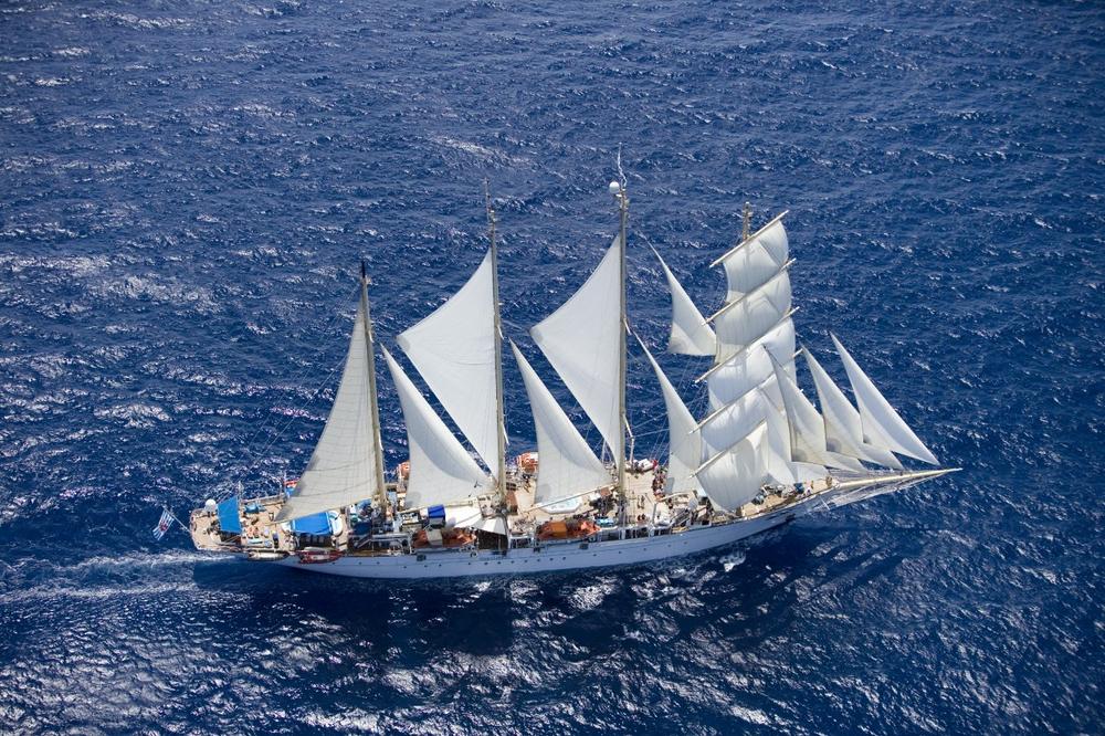 Kreuzfahrt: Neue Yoga-Retreats unter Segeln bei Star Clippers