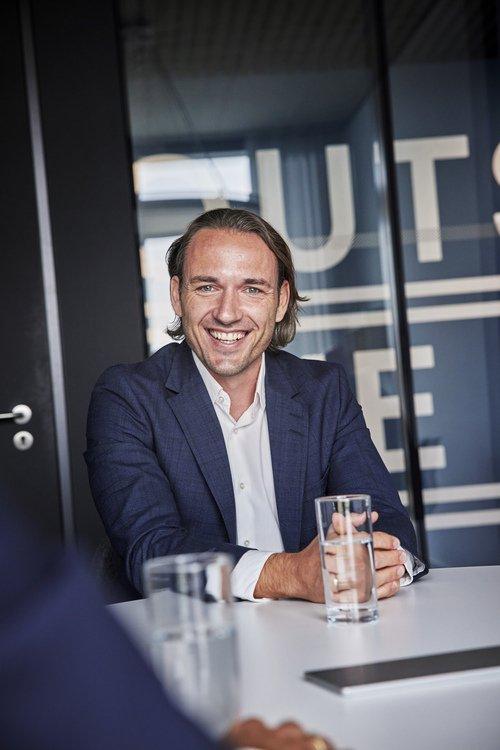 Too Hidden Champions?