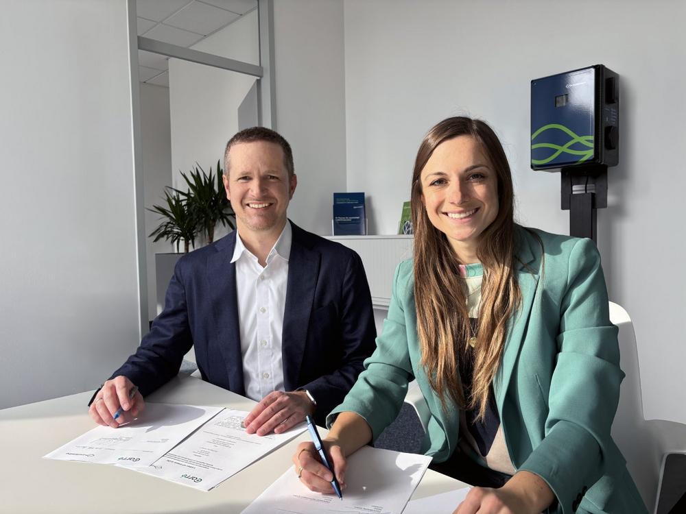 Carré Mobility und ENERANDO starten strategische Partnerschaft für zukunftssichere Immobilien