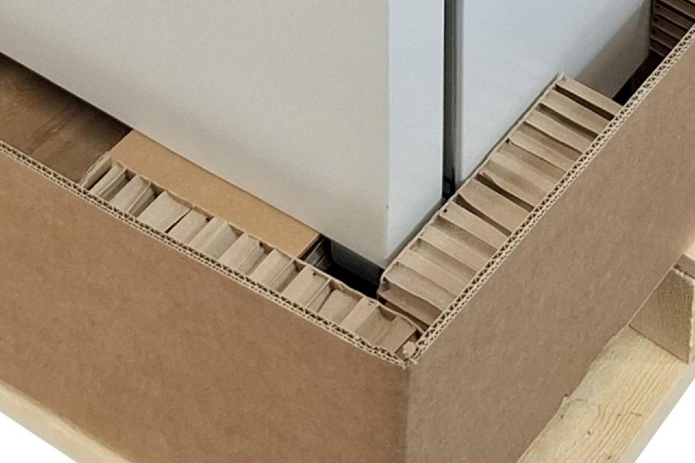 Automatisierte Fertigung ermöglicht papierbasierte Alternative zu EPS- Verpackungspolstern