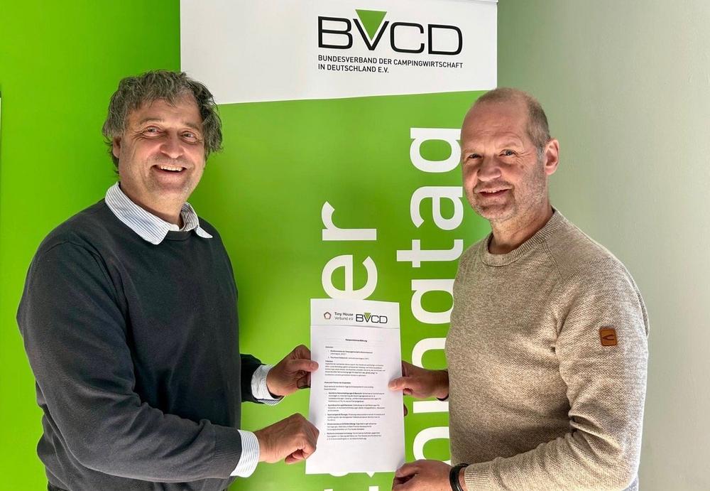 BVCD und Tiny House Verband vereinbaren stärkere Zusammenarbeit