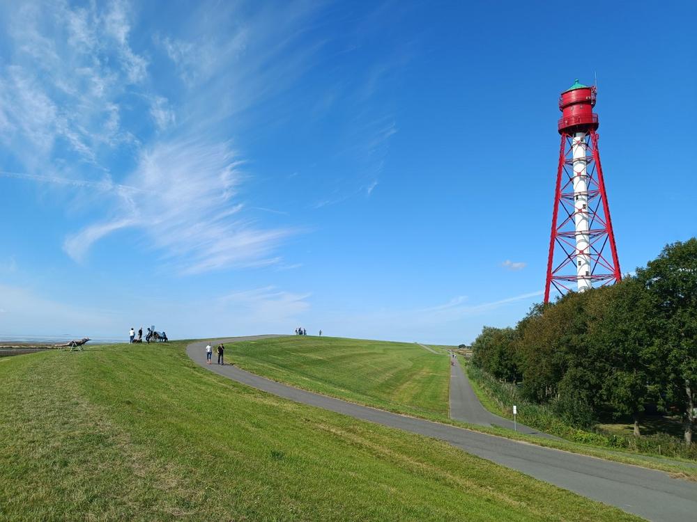 Krummhörn-Greetsiel: Deichfrühstück am Campener Leuchtturm: Wattenmeer-Geburtstag wird genussvoll gefeiert