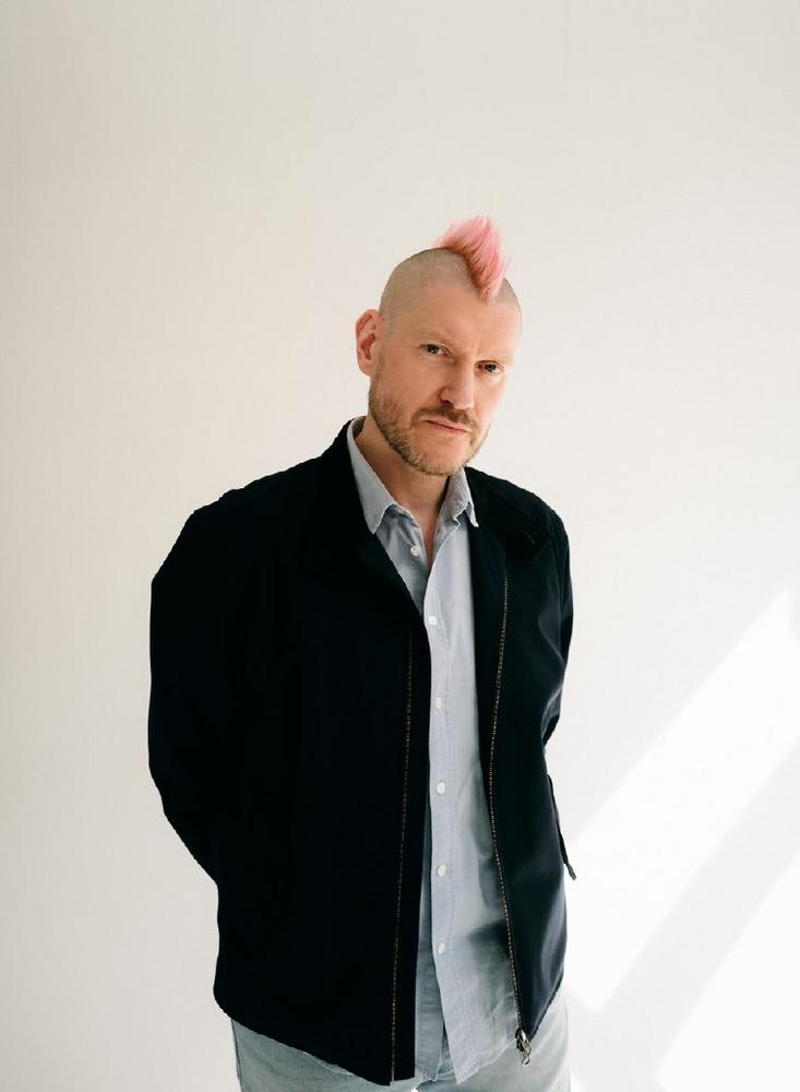 Sascha Lobo spricht beim NEW bauhaus Festival in Weimar