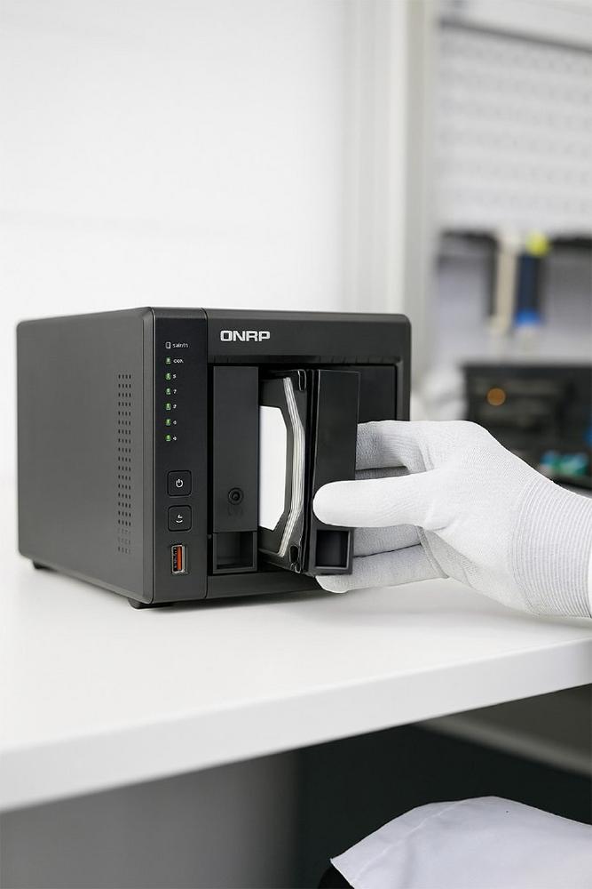 DATA REVERSE® IT-Sicherheit als Fundament: Warum Datenrettung nur die letzte Instanz sein darf