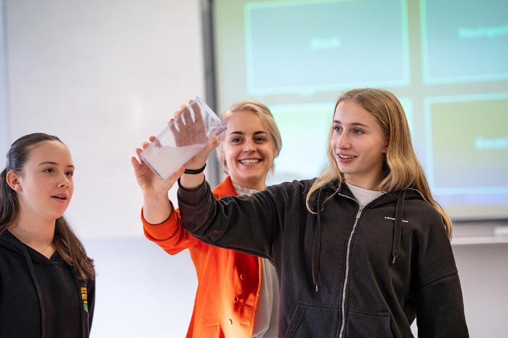 Von Robotik bis KI: Coaches zeigen in Freiburg und March Berufe mit Zukunft