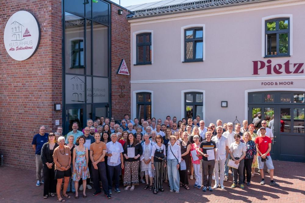 Kinoprogrammpreisverleihung in Schneverdingen mit Preispate Jan Georg Schütte