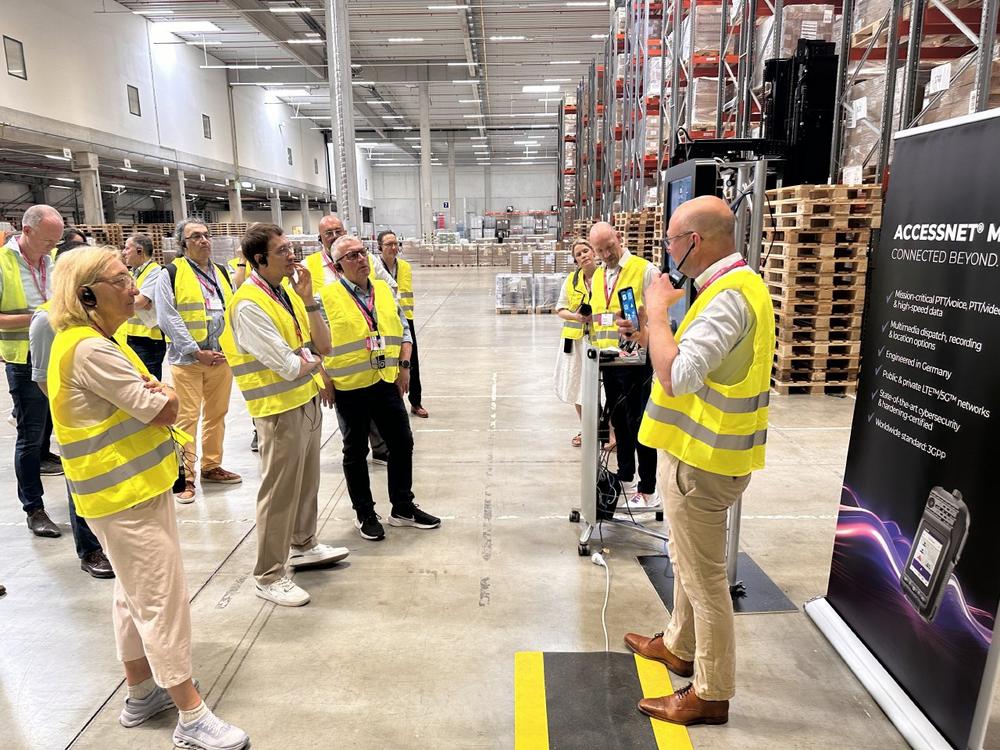 Live at the Hyperconnectivity Campus – ACCESSNET® MCX in Real-World Operation