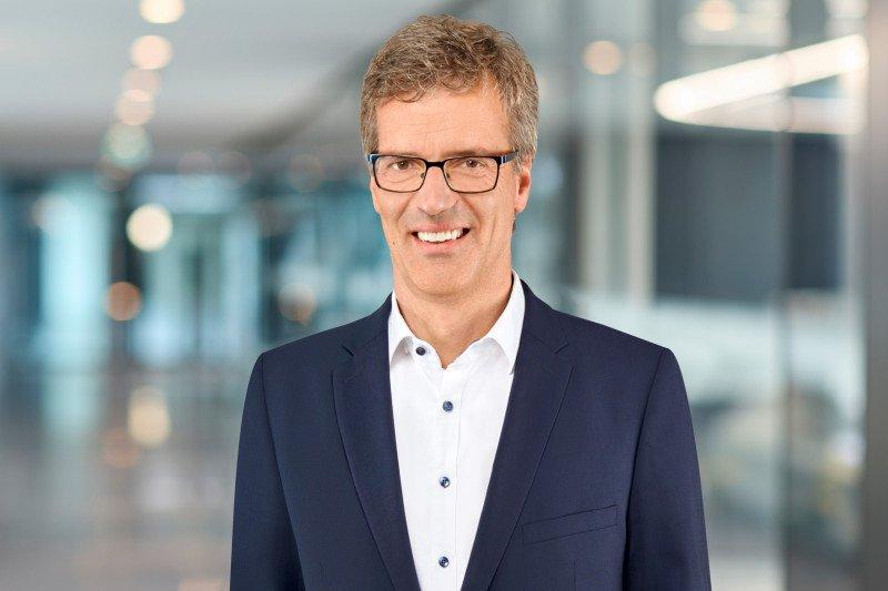 Wind und Sonne für die Reifenproduktion in Korbach: Continental baut ersten eigenen Windpark