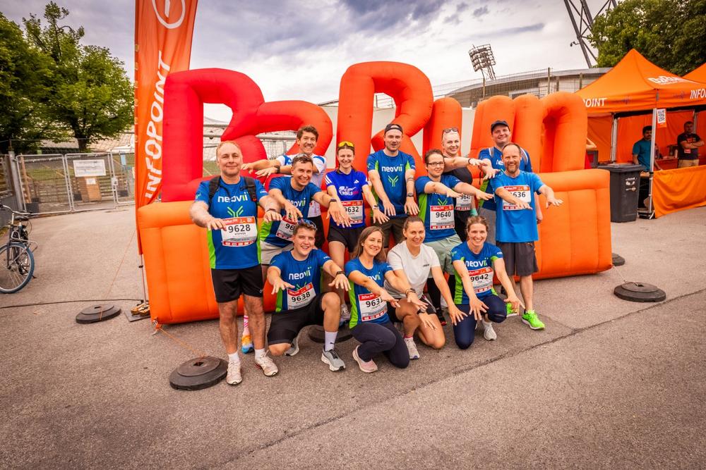 B2Run München 2026: Firmenlauf im Olympiapark – über 30.000 Teilnehmende feiern Teamgeist und Engagement