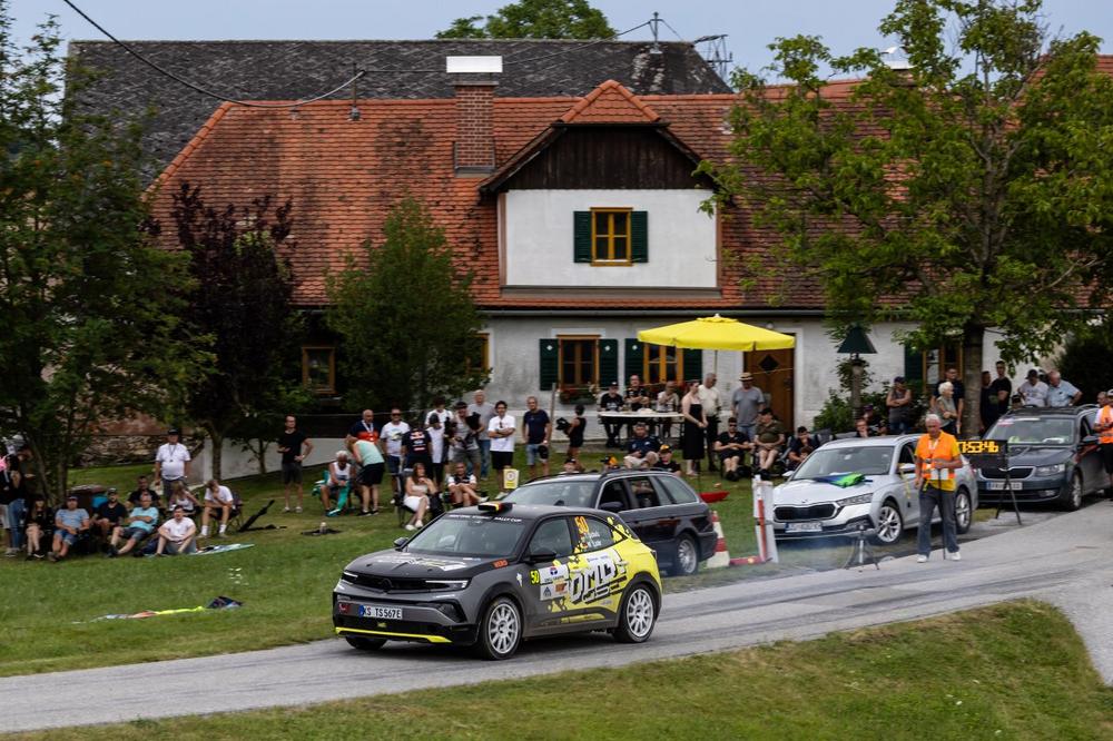 Rallye Weiz: Opel Mokka GSE Rally Shakes up All-Wheel-Drive Field