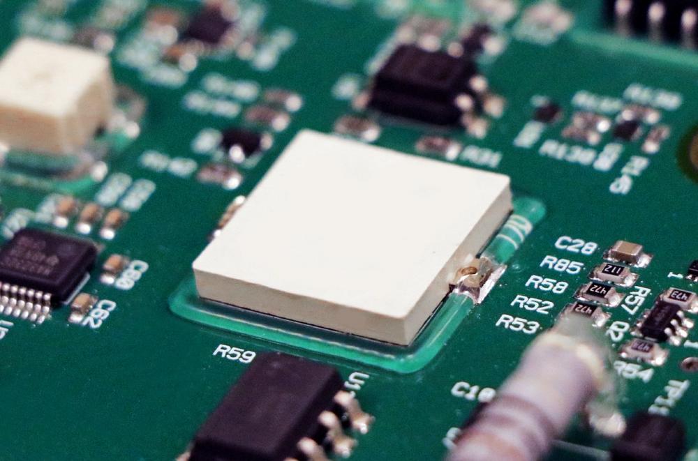 Dymax Launches 9310 Adhesive for High-Reliability PCB Reinforcement